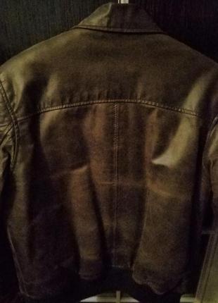 Брендовая летная кожаная куртка.4 фото