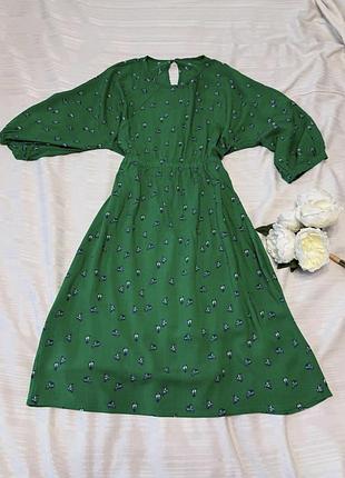 🛵зелена легенька сукня.