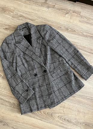 Шикарний актуальний теплий жакет