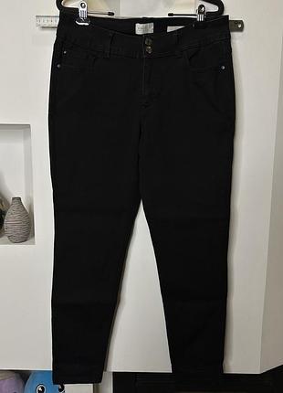 Джинсы р. 16