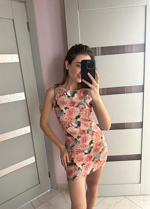Міні сукня плаття тоненьке платье в квітки квітковий принт по фігурі