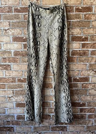 Легкі штани кльош зі зміїним принтом