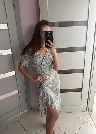 Літня сукня плаття легеньке квітковий принт в квіти з розрізом на нозі