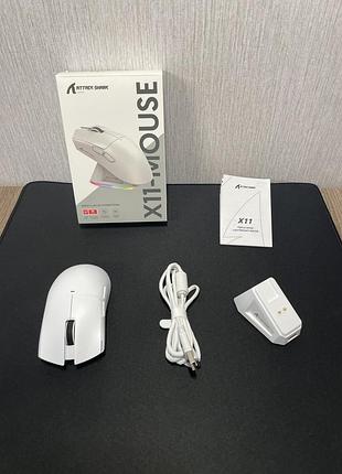 Миша attack shark x11 біла