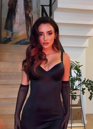 Сексуальное платье как у ани тринчер