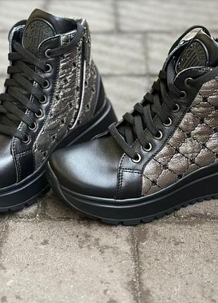 Черевички з натуральної шкіри