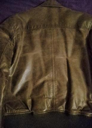 Брендовий льотна шкіряна куртка.9 фото