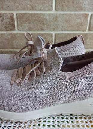 Кросівки skechers 42р