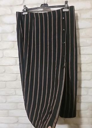 Меди юбочка карандаш с разрезом 42- 44 р.