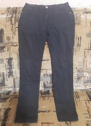 Джинсы для подростка, турция, черные, стрейч коттон, 12р. 152см., прямые, классика,стан идеальный.