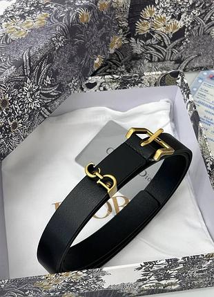 Ремень черный золотая фурнитура cd