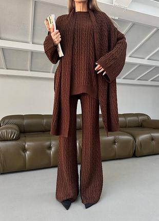 Стильний костюм трійка