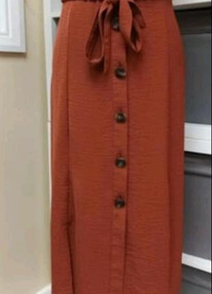 Спідниця на гудзиках