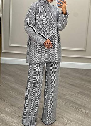 Жіночий костюм двійка