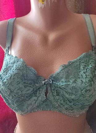 Бюстгальтер женский, подарок.