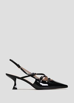 Лакові слінкбеки vitto rossi.