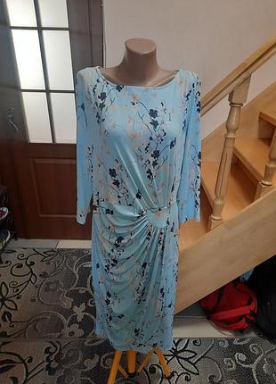 Платье красивое