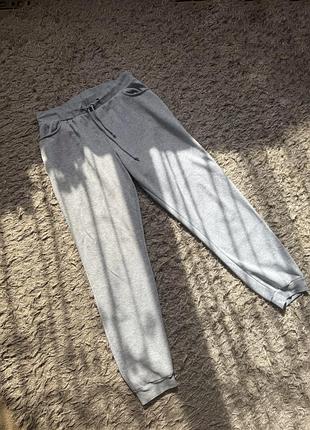 Спортивні штани