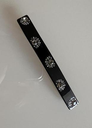 Заколка с камушками