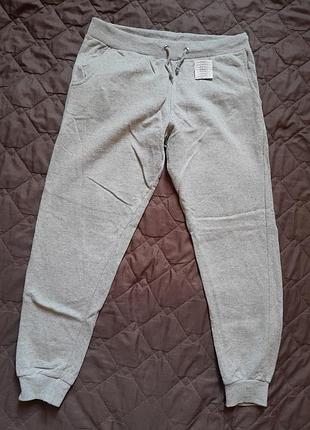 Спортивные штаны женские 46 размер на осень на тонком флисе