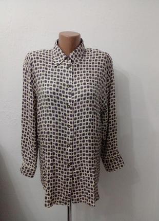 Красивая рубашка свободного кроя в винтажный принт tru