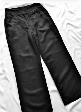 Чорні прямі брюки