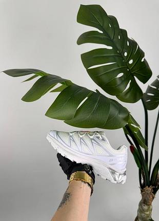 Женские кроссовки salomon