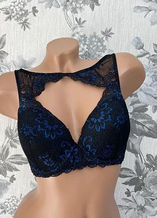 Бюстгальтер esmara  75с-80в з гарним декольте