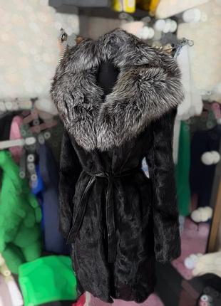 Натуральная шуба ,козлик и чернобурка