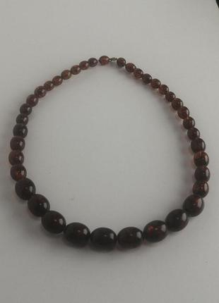 Намисто біжутерія.