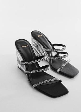 Шлепки сандалии на танкетке женские манго