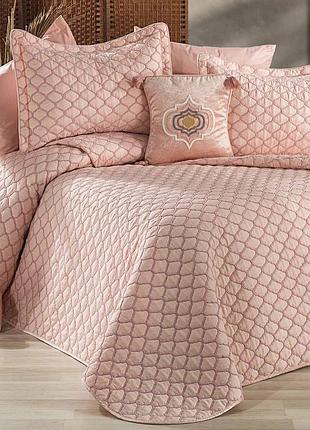 Пудрового цвета покрывало 250х260см., с наволочками defne brillant турция