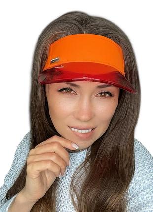 Козырек силиконовый. размер 54-59 белый с красным ободком. украина.