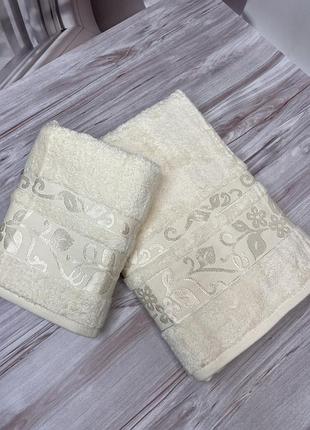 Бамбукові рушники баня + обличчя. 100% бамбука. щільні та товсті. туреччина pupillaю колір білий