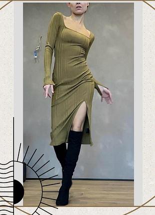 Оливкова міді сукня довгий рукав плаття вʼязане за коліно по фігурі розріз на нозі класика зелене платтячко трикотаж oldmoney other