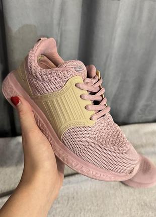 Дитячі кросівки sprandi розмір 32