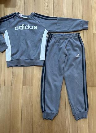 Спортивний костюм adidas ріст 110 оригінал