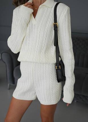 Вязаный костюм