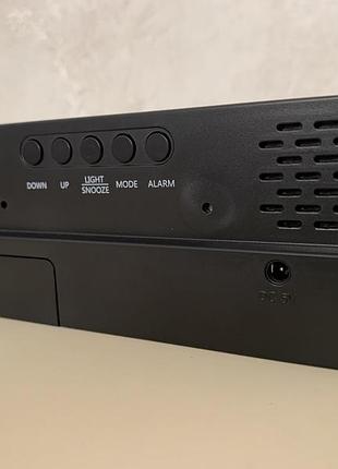 Настільний годинник 4