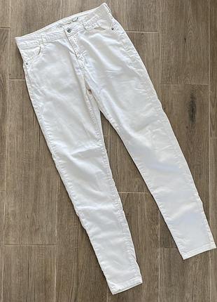 Женские джинсы bershka, скинни, высокая посадка, в отличном состоянии. размер-eur 36