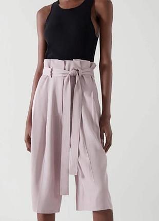 Стильні шорти бермуди cos