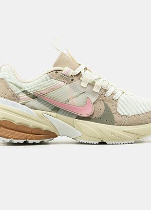 Женские кроссовки nike v2k runtek