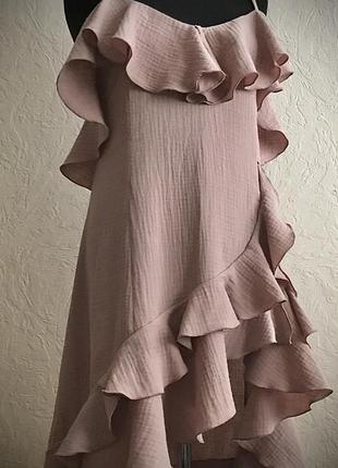 Витончена і стильна сукня