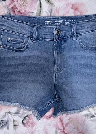 Шорти 8-9 р