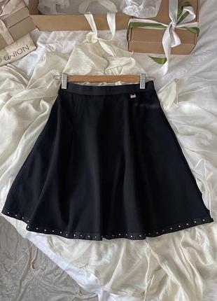 Мини юбка юбка черная люксового бренда