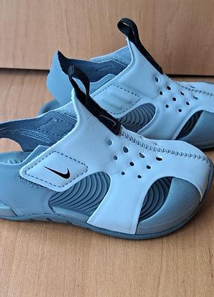 Сандалии босоножки оригинальные nike p22