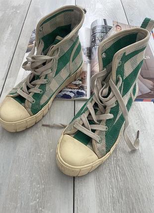 Фірмові кеди    розпродаж