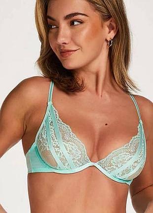 Гарний мережевний бюстгальтер hunkemoller susie 80b