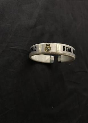 Браслет футбольного вболівальника