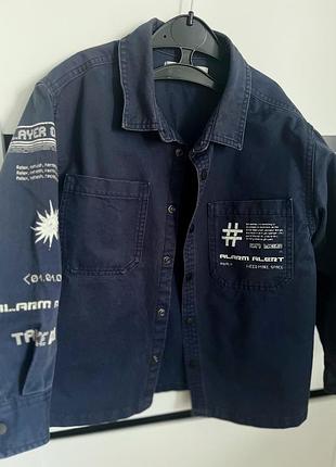 Дуже стильна джинсова рубашка